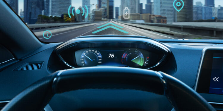 Tesla lanzará su Robotaxi en agosto