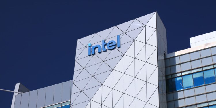 Intel revela pérdidas en una de sus líneas de negocio