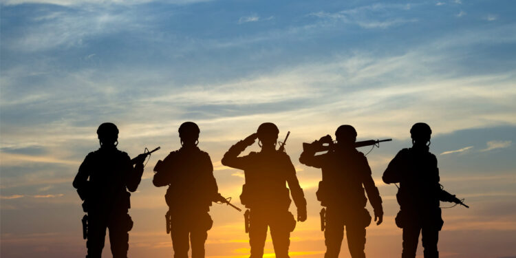 Gasto militar mundial alcanzó máximo histórico