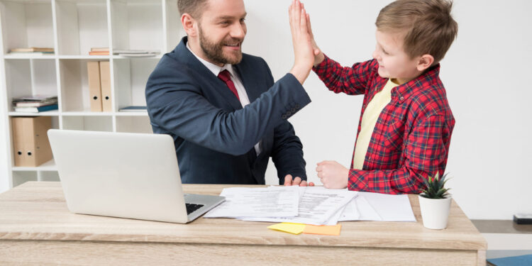 Emprender es el futuro: Inspirando a la próxima generación de empresarios