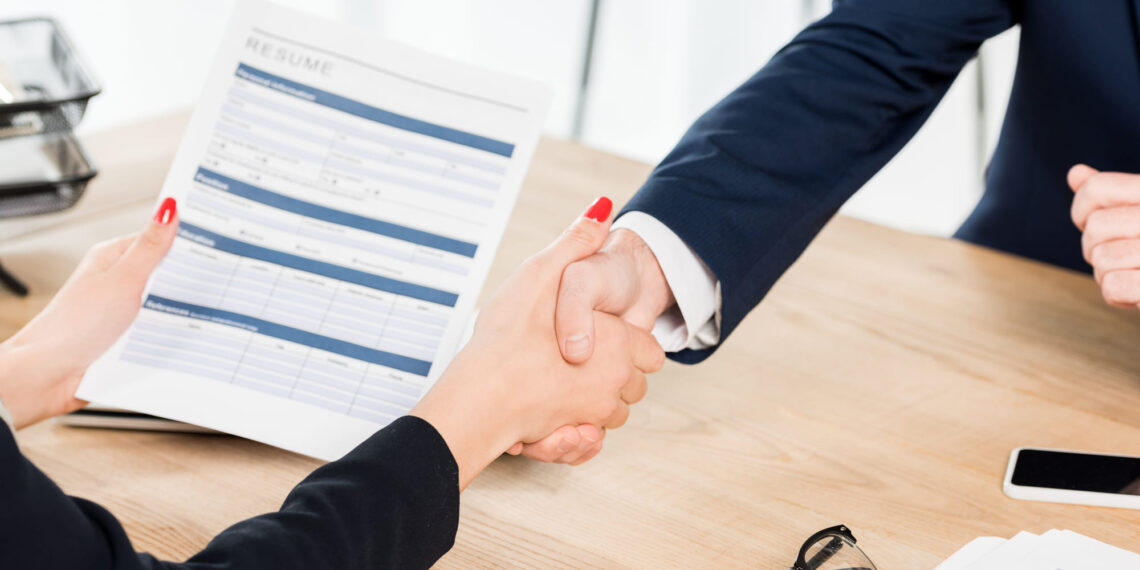 Consejos para elaborar un currículum ganador, según una ex-reclutadora de Nvidia