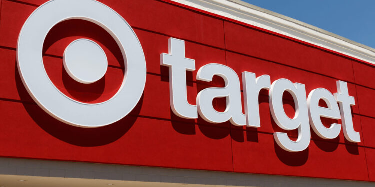 Target sufre caída en ventas y no cumple expectativas de ganancias