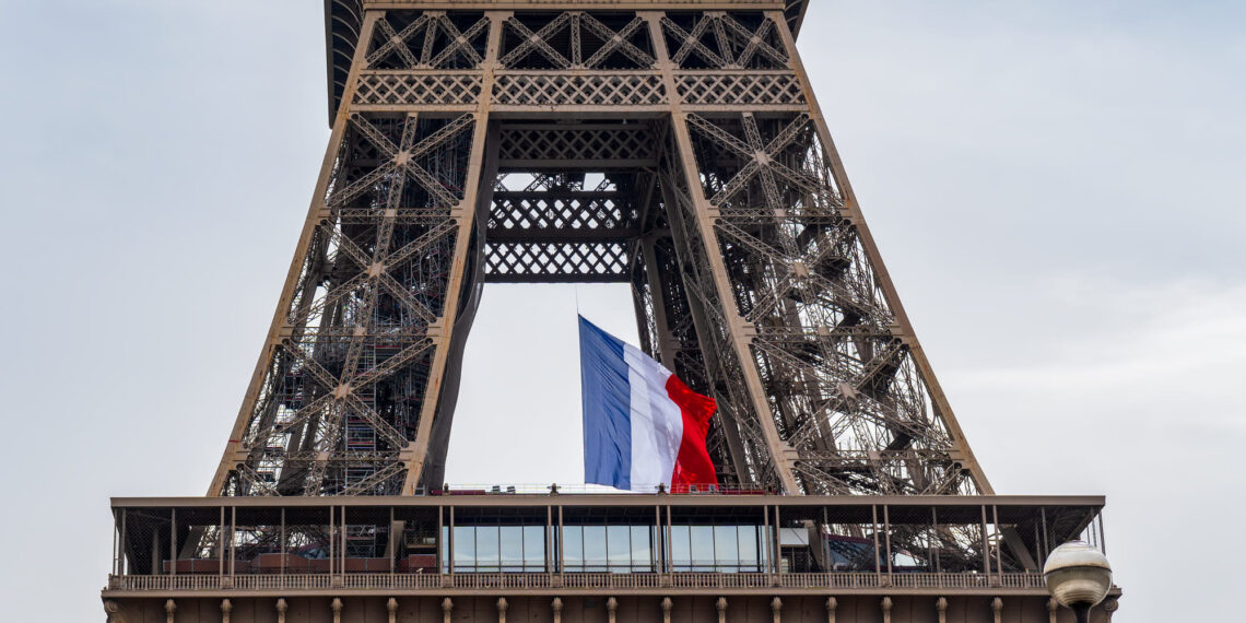 Microsoft y Amazon invertirán multimillonaria suma en Francia