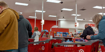 Target reduce precios en más de 1,500 productos