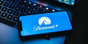 Berkshire Hathaway vende la totalidad de su participación en Paramount luego de sufrir Pérdidas millonarias