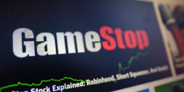 GameStop se dispara un 30% tras publicación de ‘Roaring Kitty’