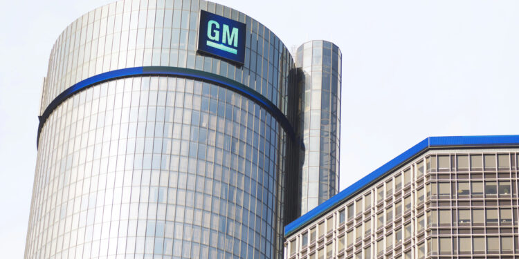 General Motors ajusta proyecciones de vehículos eléctricos en respuesta a demanda lenta