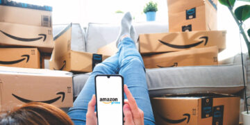 Amazon lanza nueva tienda de moda económica para competir con Temu y Shein