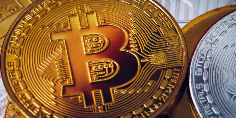 Bitcoin Cae a $60,000 al inicio de la última semana de junio