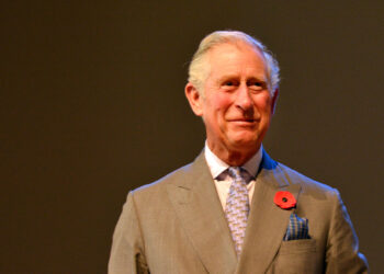 Circulan en Reino Unido los nuevos billetes con la imagen del Rey Carlos III