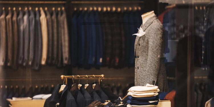 HBC adquiere Neiman Marcus en un acuerdo de $2,650 millones de dólares para crear Saks Global