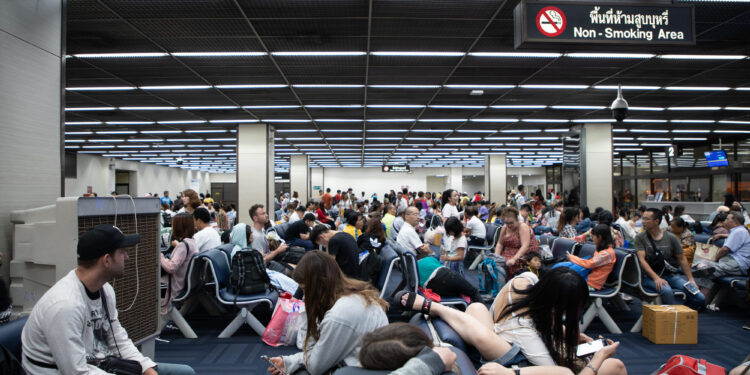 Caos tecnológico mundial: Suspensión de vuelos, afectaciones a bancos, hospitales, y todo tipo de empresas