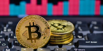 Bitcoin se desploma: ¿qué está detrás de la caída y cómo afectará el futuro del cripto?