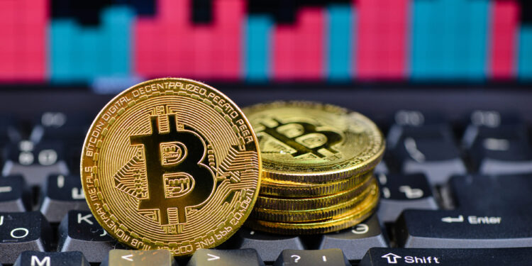 Bitcoin se desploma: ¿qué está detrás de la caída y cómo afectará el futuro del cripto?