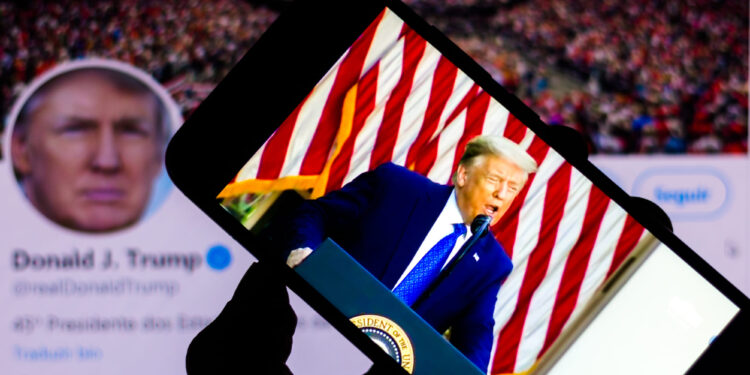 JD Vance, el compañero de fórmula de Trump, tiene una película en Netflix sobre su vida