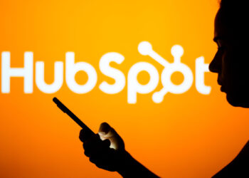 HubSpot afronta una caída en el valor de sus acciones tras retiro de oferta de Google