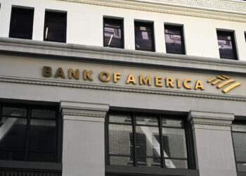 Repunte en las acciones de Bank of America tras anuncio de mejora en ingresos netos por intereses