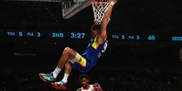 NBA elige a Amazon como nuevo socio de medios, rechazando a Warner Bros. Discovery