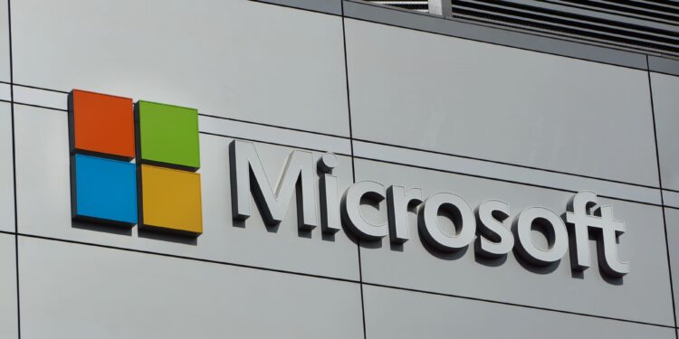 Microsoft sufre caída en sus acciones por preocupaciones sobre la nube