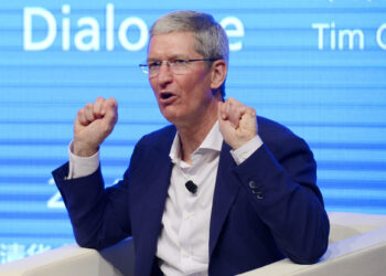 Apple supera expectativas con aumento del 5% en ingresos