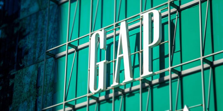 El CEO de Gap detalla la “estrategia de revitalización” tras un trimestre exitoso