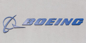 Boeing y el sindicato alcanzan un acuerdo para evitar una huelga