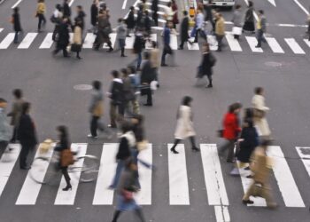 Japoneses adictos al trabajo: ¿Renuentes a una semana laboral de cuatro días?