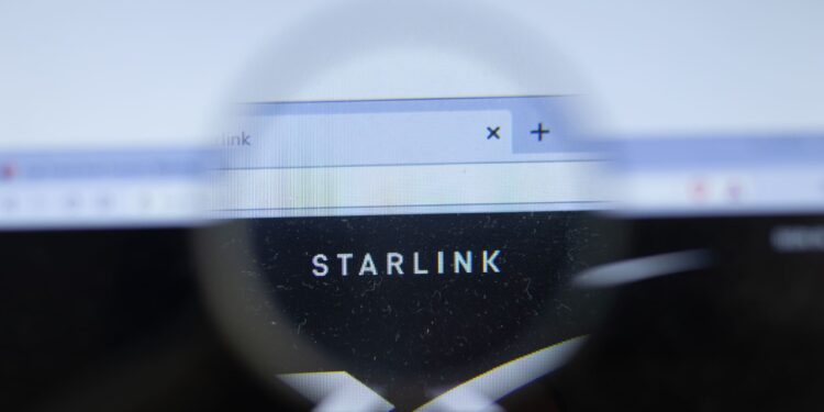 Starlink bloqueará X en Brasil para evitar perder su licencia