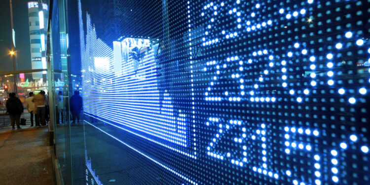 El S&P500 alcanza un nuevo récord impulsado por datos económicos sólidos y acciones tecnológicas