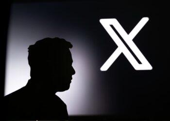 Elon Musk paga nueva millonaria multa en Brasil, asegurando el funcionamiento de X en ese país