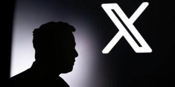 Elon Musk paga nueva millonaria multa en Brasil, asegurando el funcionamiento de X en ese país