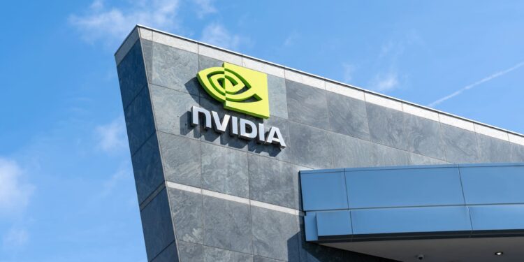 Nvidia se desploma casi un 10% y arrastra al sector de chips a su peor jornada desde 2020