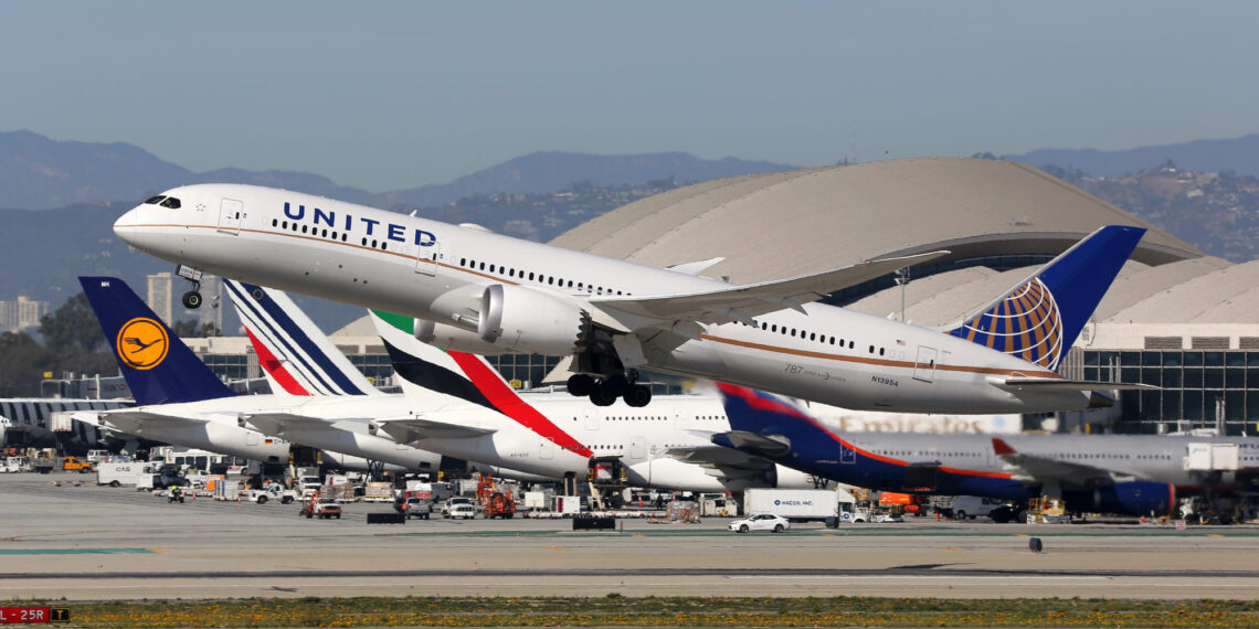 United Airlines amplía sus vuelos internacionales hacia destinos poco convencionales