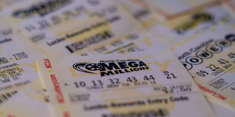 Mega Millions aumenta el precio de boletos y promete premios más altos