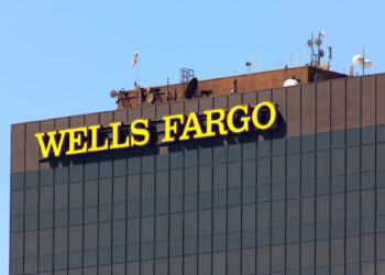 Wells Fargo supera expectativas y sus acciones suben