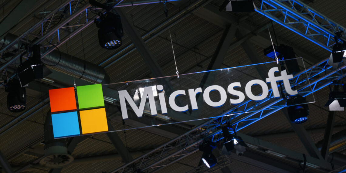 Microsoft reporta ingresos sólidos pero pronósticos moderados