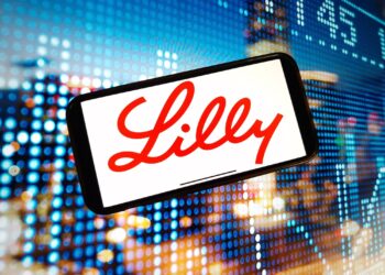 Eli Lilly reduce previsiones anuales y decepciona en el tercer trimestre tras caídas de ventas