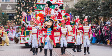 Disneyland California aumenta precios