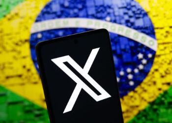 Brasil levanta prohibición de la red social X
