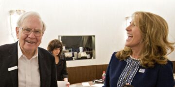 Warren Buffett dona más de 1,000 millones y ofrece lecciones sobre planificación patrimonial