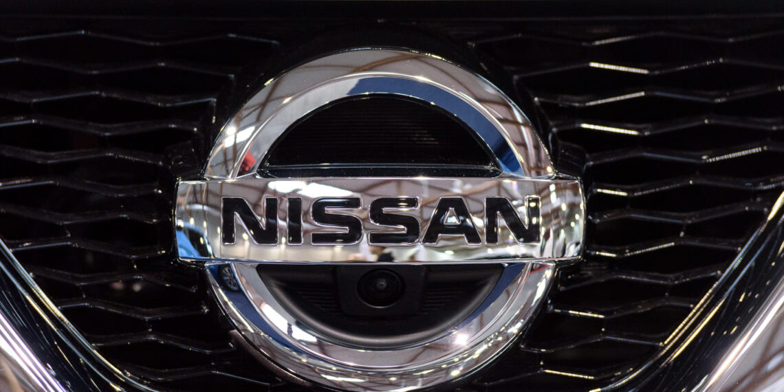 Nissan anuncia recorte de 9,000 empleos y reducción salarial para enfrentar crisis financiera