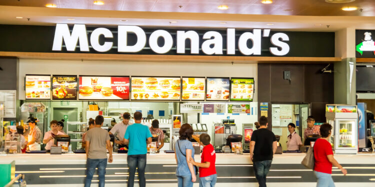 McDonald’s amplía su menú con nuevas opciones a precios rebajados
