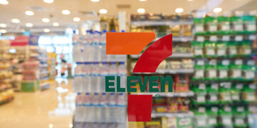 7-Eleven en el centro de una guerra de adquisiciones por $47 mil millones de dólares