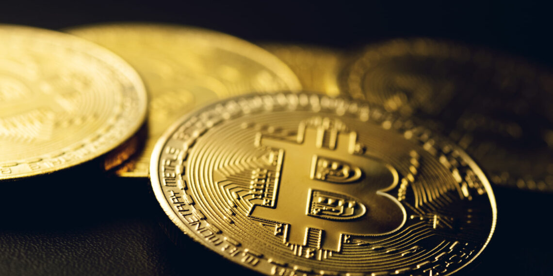 Bitcoin alcanza un nuevo máximo histórico en medio de tensiones geopolíticas entre Ucrania y Rusia