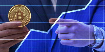 Bitcoin sigue rompiendo máximos históricos luego del ascenso de Trump: $83,000 dólares