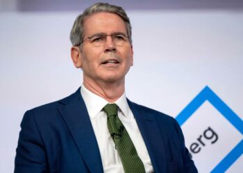 Trump selecciona a Scott Bessent como Secretario del Tesoro