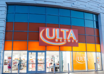 Ulta Beauty supera expectativas en el tercer trimestre y eleva su pronóstico anual
