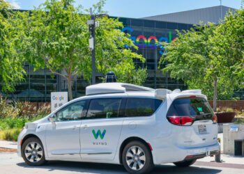 Miami recibirá en 2026 a los robotaxis Waymo