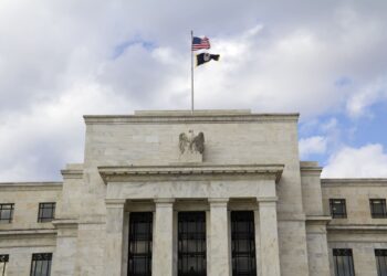 La Reserva Federal reduce tasas, pero advierte sobre futuros recortes limitados