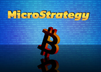 MicroStrategy pierde ganancias pese al hito histórico de Bitcoin a $100,000